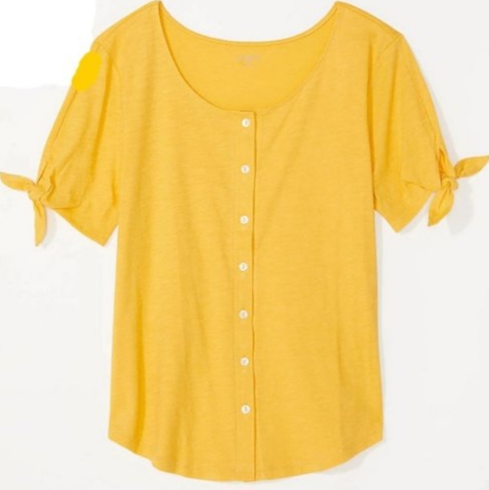 LOFT Tie Sleeve Top 🌼
